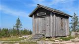 Kärärästunturi's day-trip hut in the summer. Photo: AT